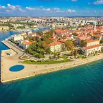 Lägenhet Sara By Interhome Zadar