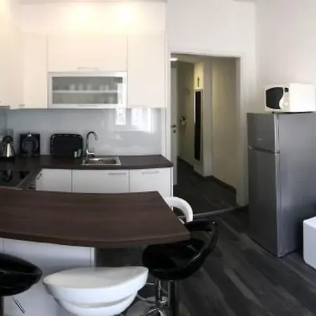 Apartamento Sara By Interhome Zadar