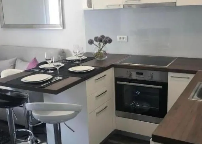 Sara By Interhome Apartamento