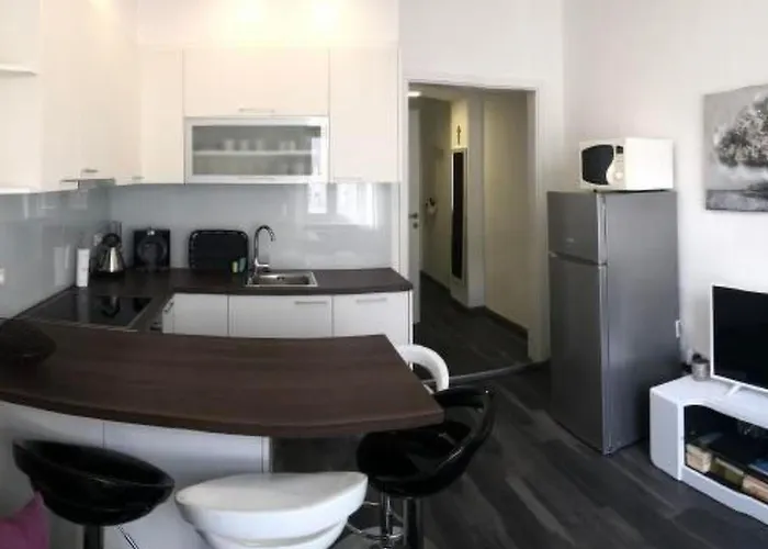 Apartamento Sara By Interhome Zadar