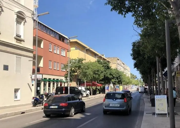 Sara By Interhome Zadar