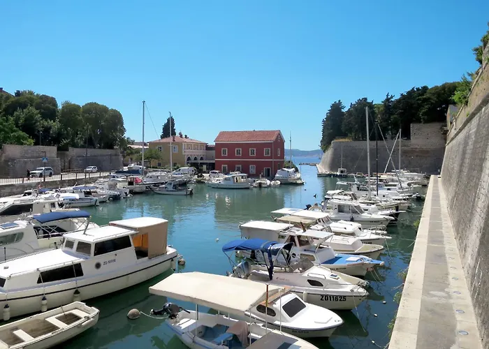 Sara By Interhome * Zadar